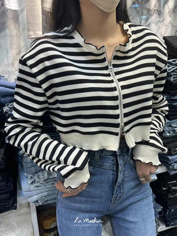 木耳邊拉鍊條紋外套(闆娘.花花清單)